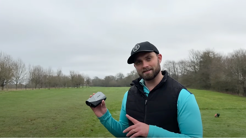 the Youtuber SAS Golf