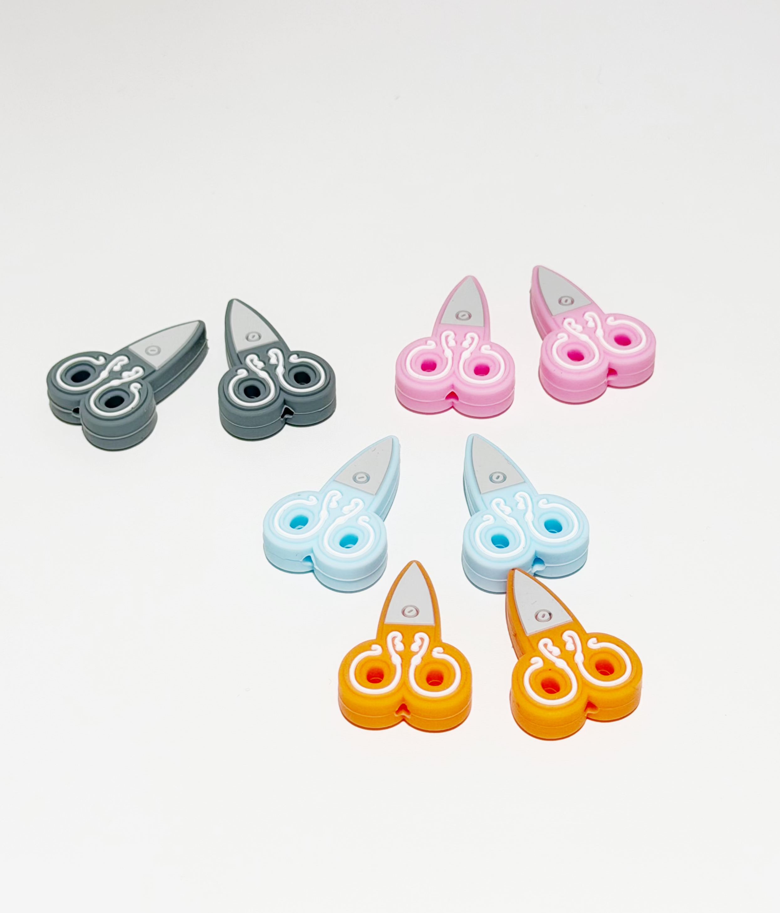Scissors Shaped Knitting Needle Stoppers, Cute Needle Point Protectors for Knitting Needles, Hand Knitting Accessorie