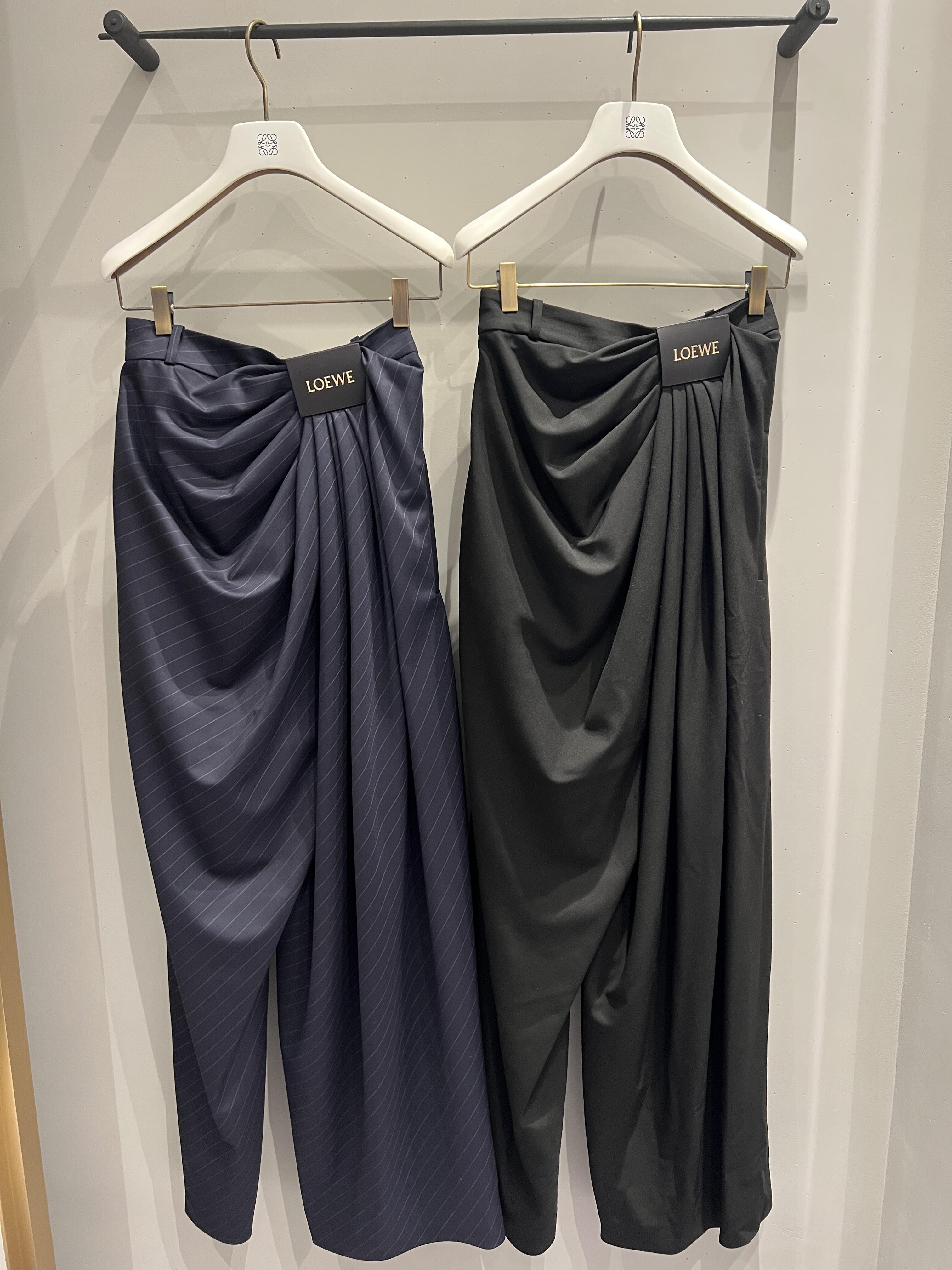 LOE Pleated Pants