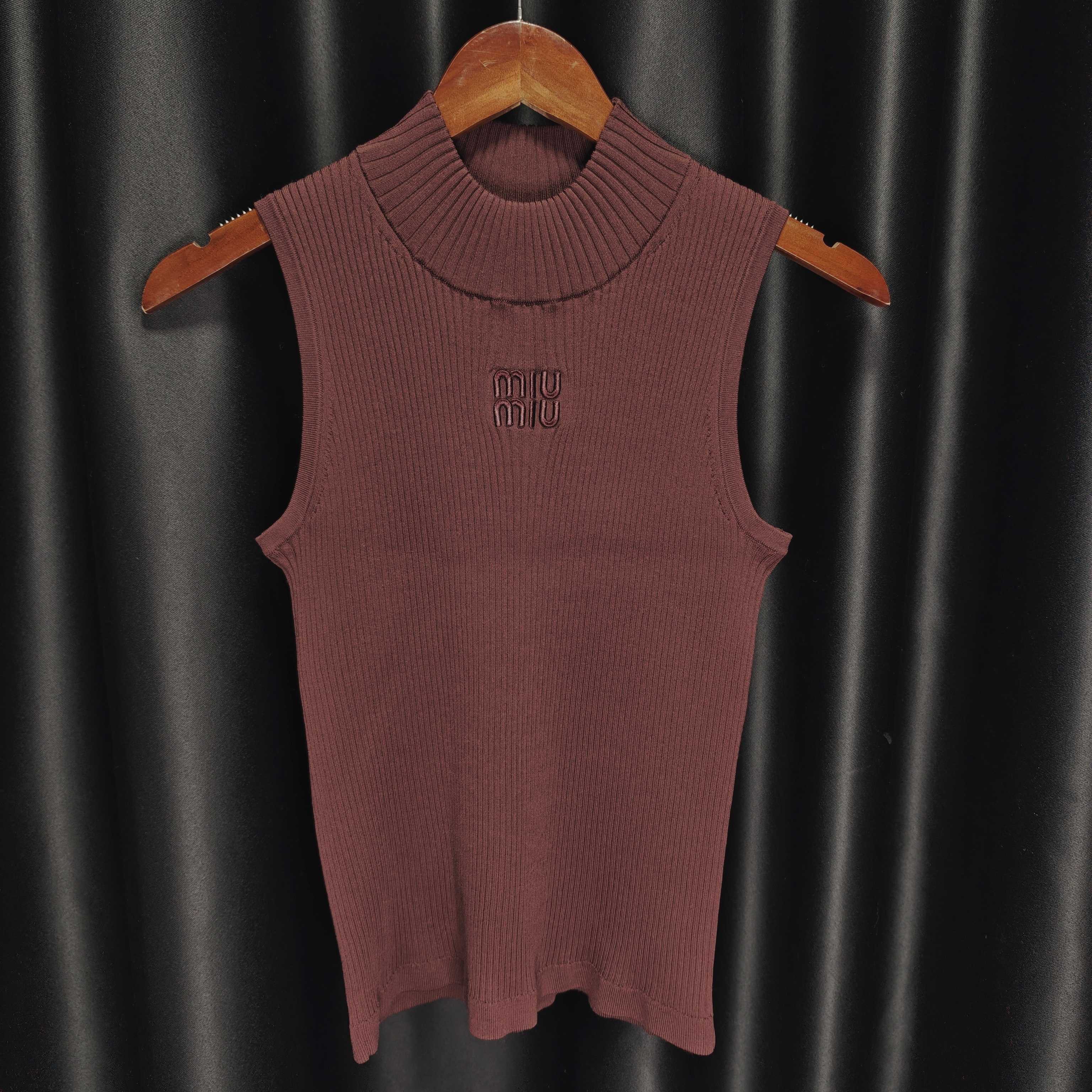 MIU Curry Knit Vest