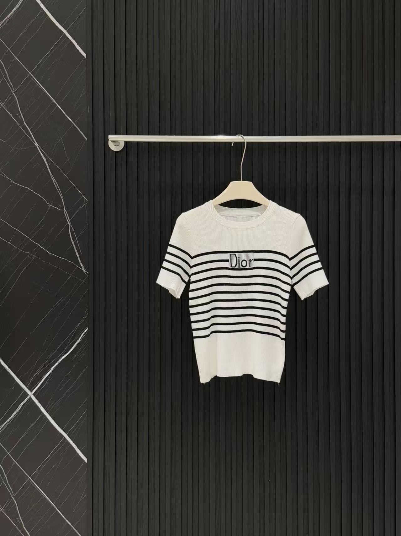 DD Striped Logo Knit Tee