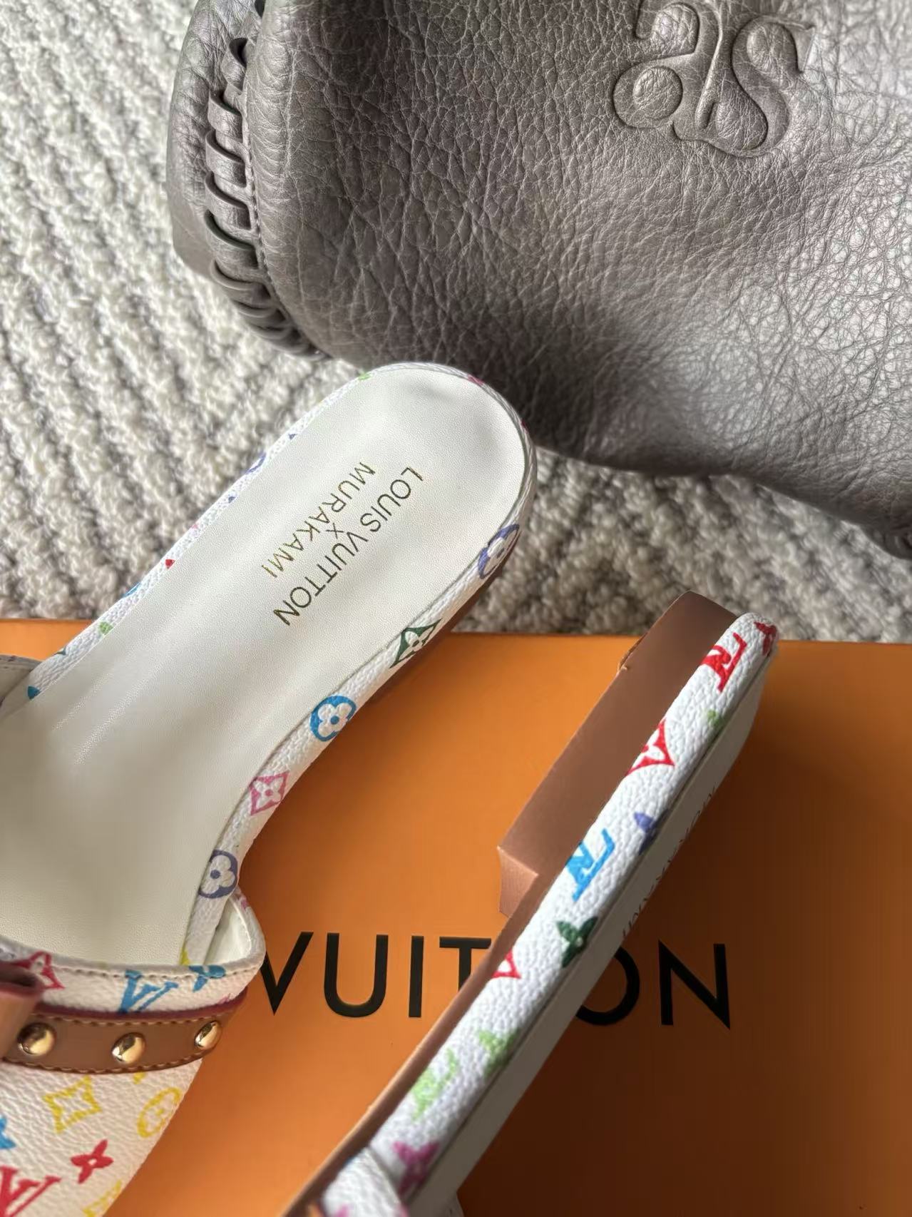 LV Monogram Bow Slip-On Slippers