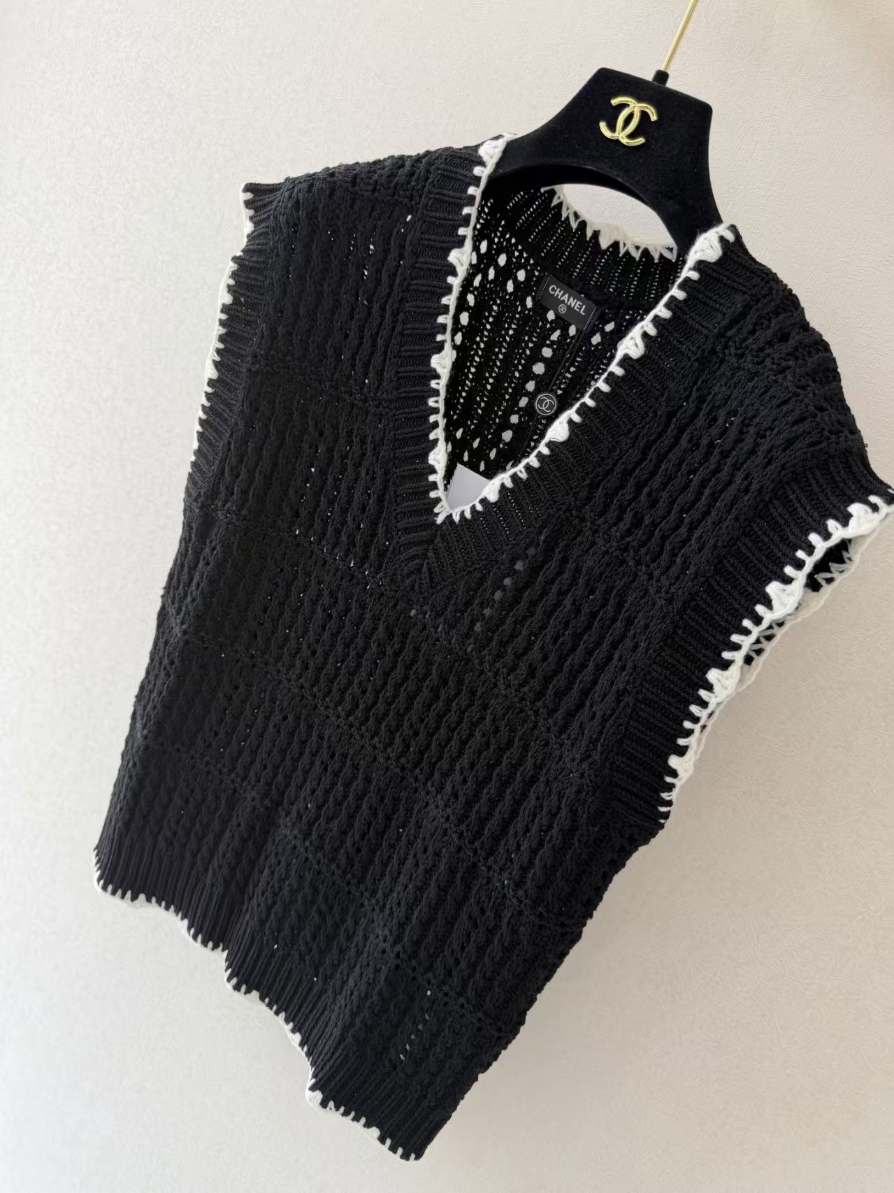 CC knitted vest