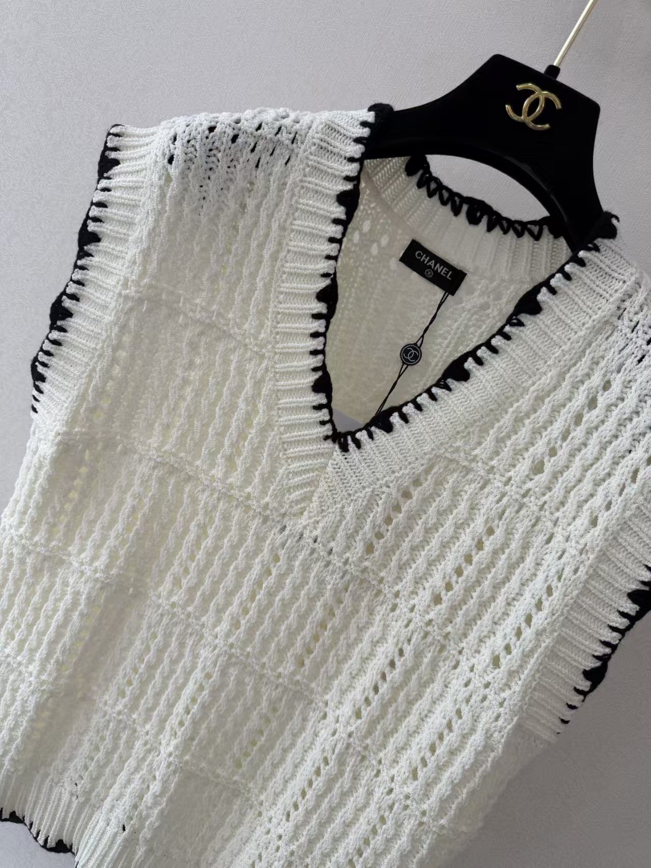 CC knitted vest