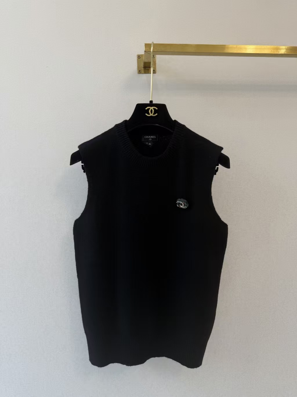 Cha'Little Fragrance' style knitted vest