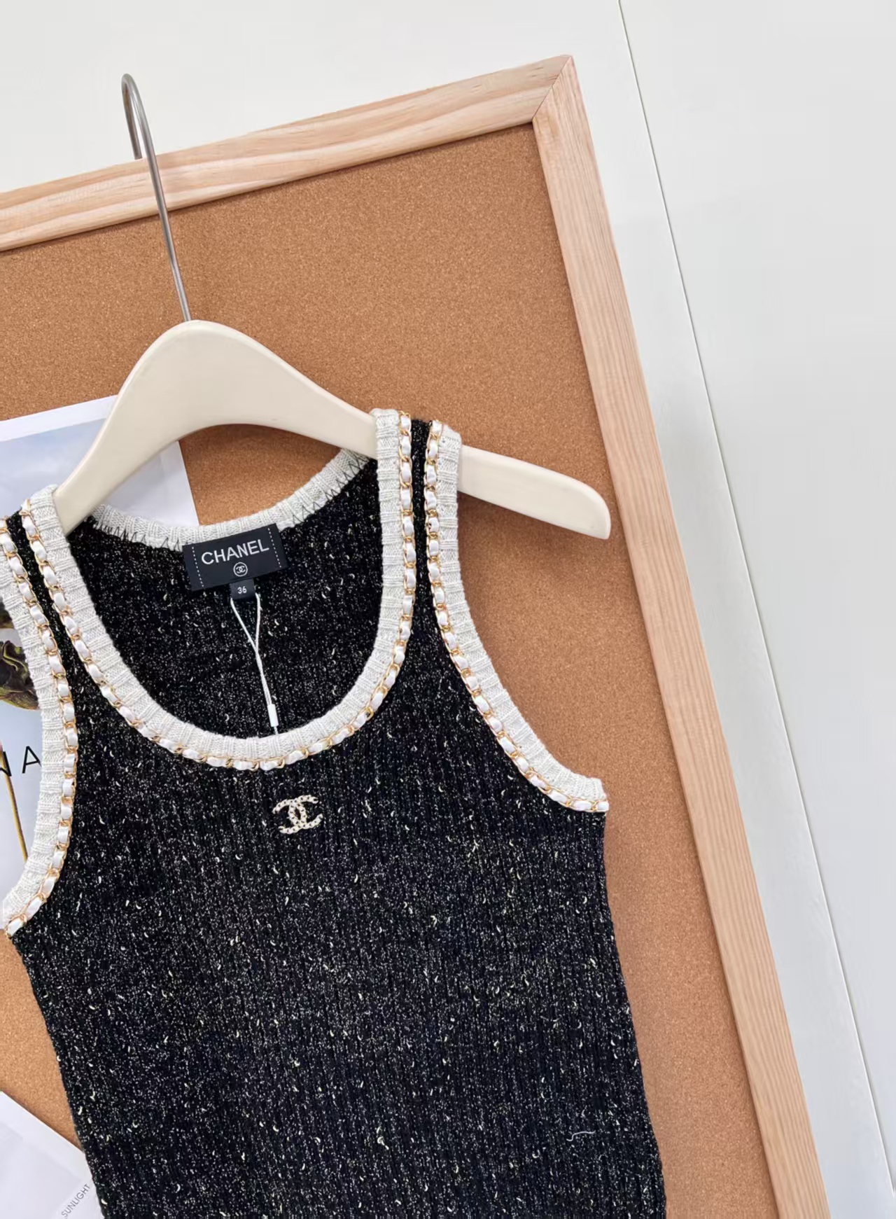 Cha 26 Early Spring New Metal Chain Knit Vest