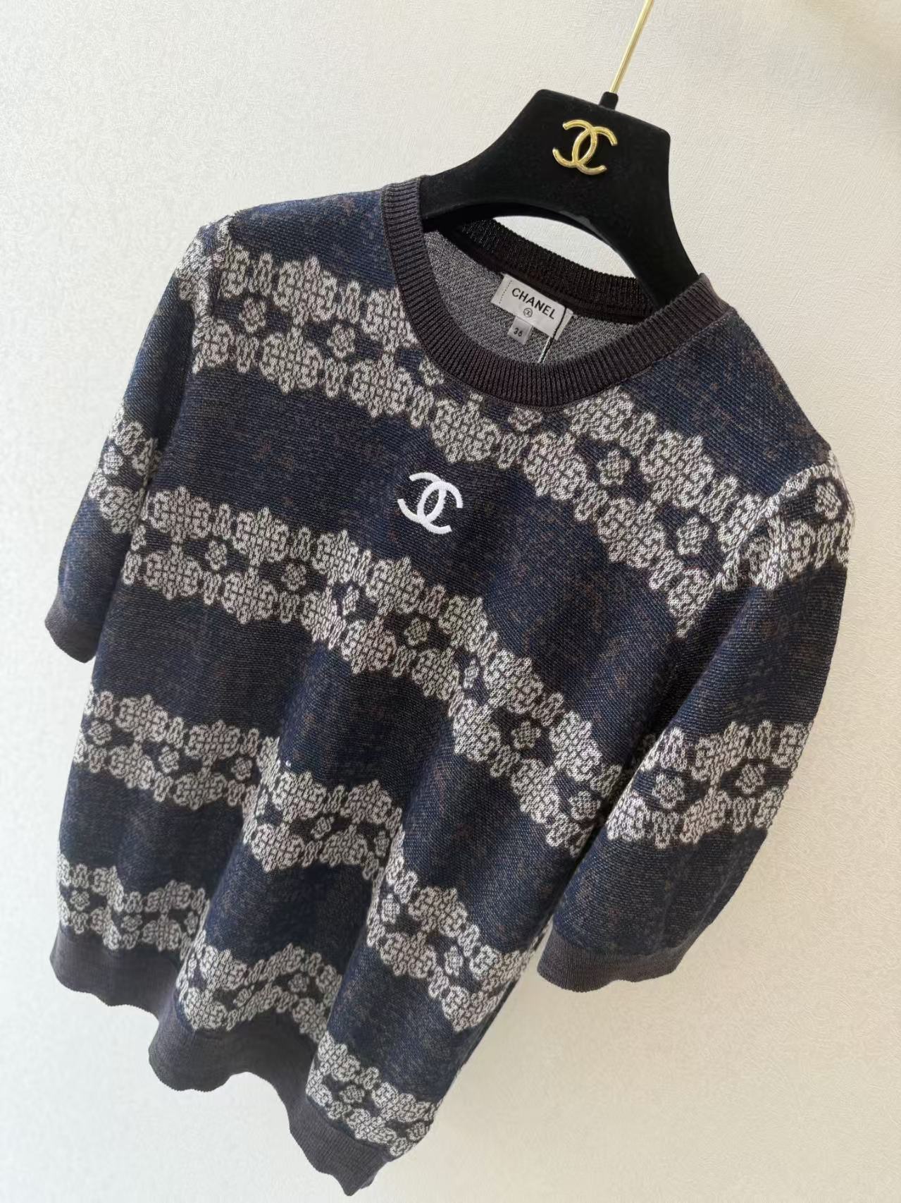 Cha'Little Fragrance' Style Knitted Short Sleeve