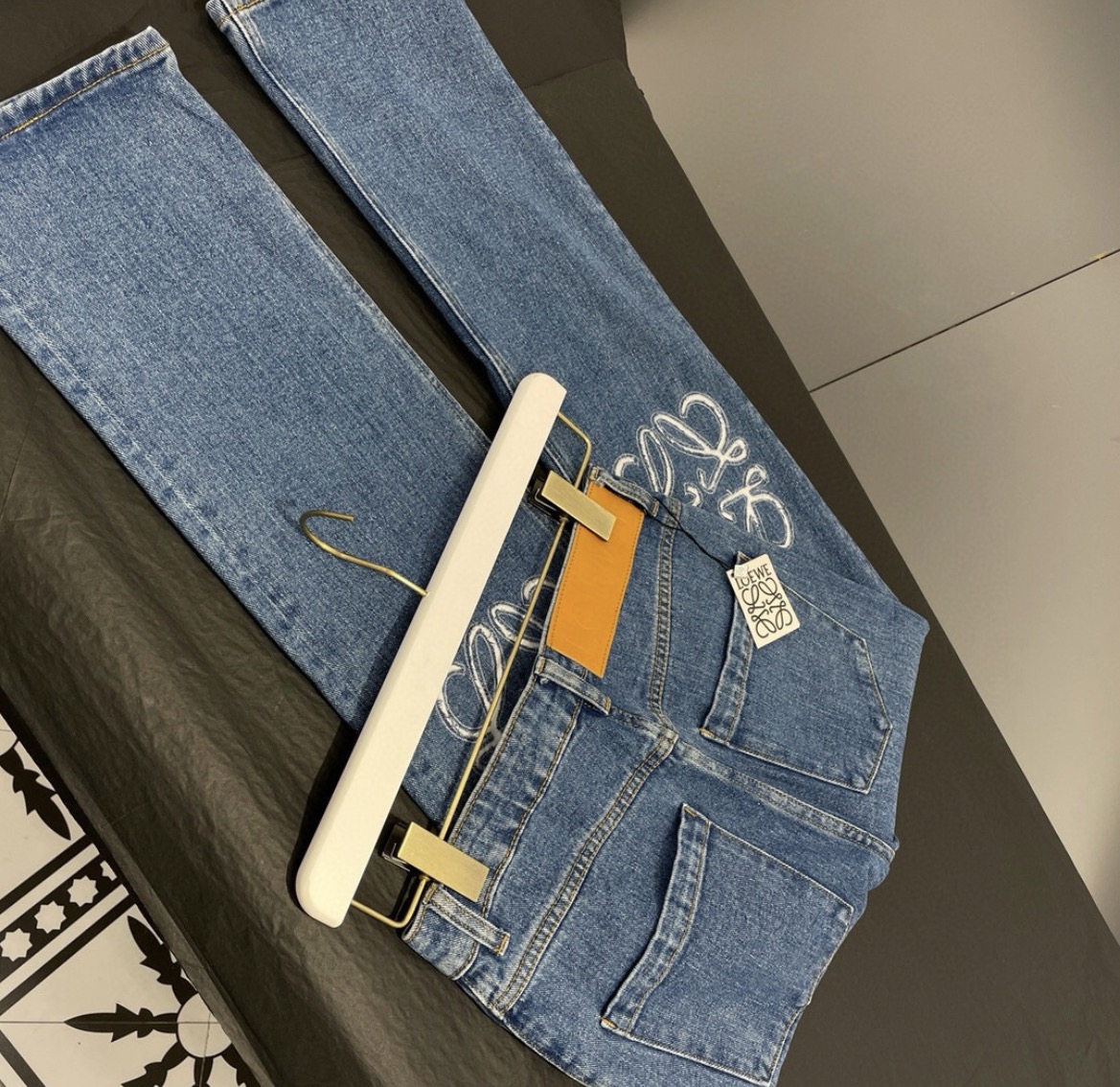 Blue High-Waist Jeans