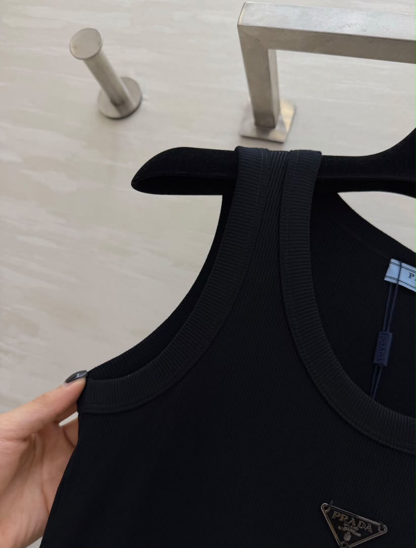 [New Customer Exclusive]PD Triangle Logo Knit Tank Top