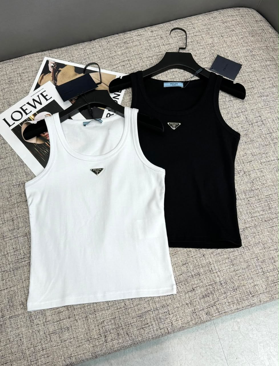 [New Customer Exclusive]PD Triangle Logo Knit Tank Top