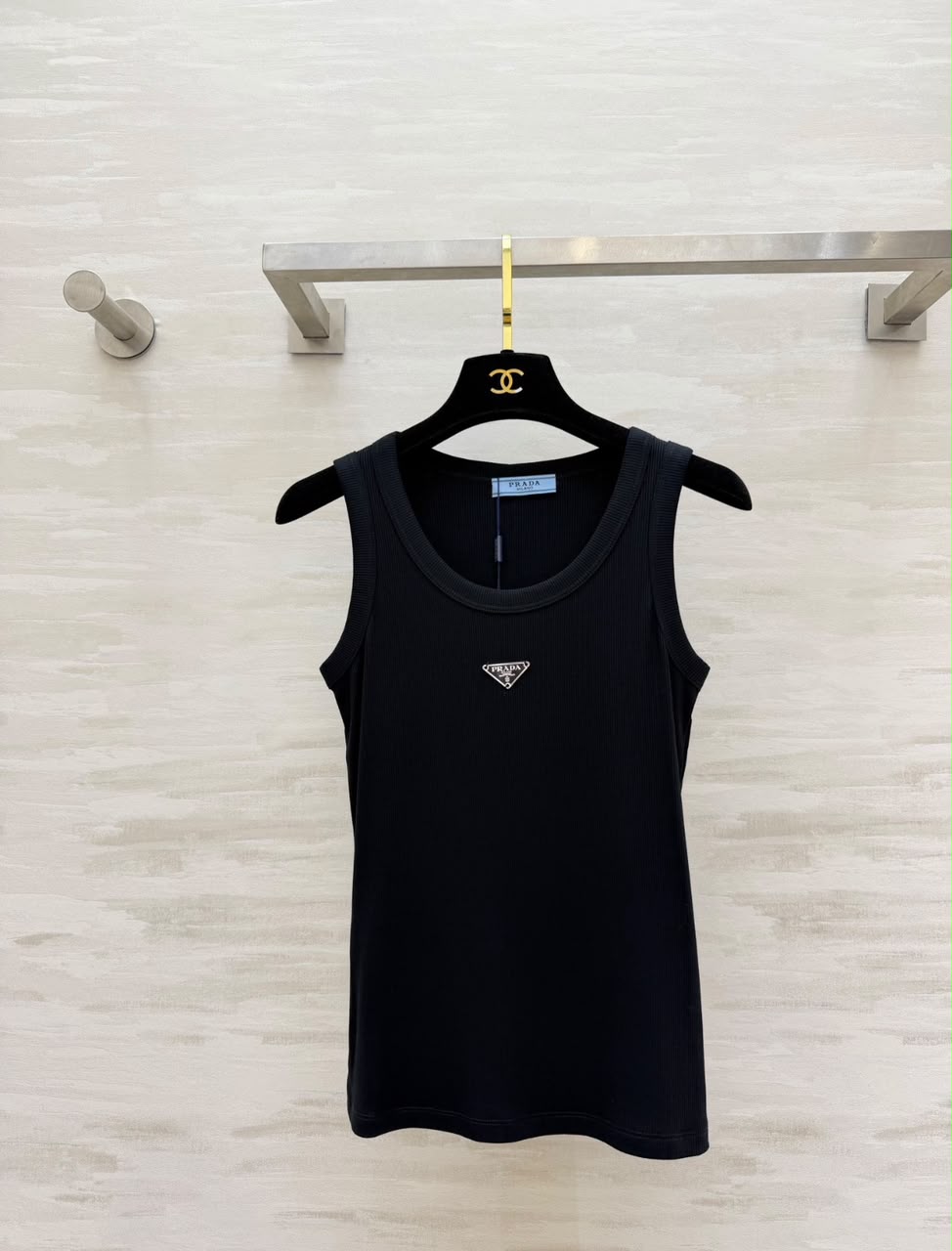 [New Customer Exclusive]PD Triangle Logo Knit Tank Top