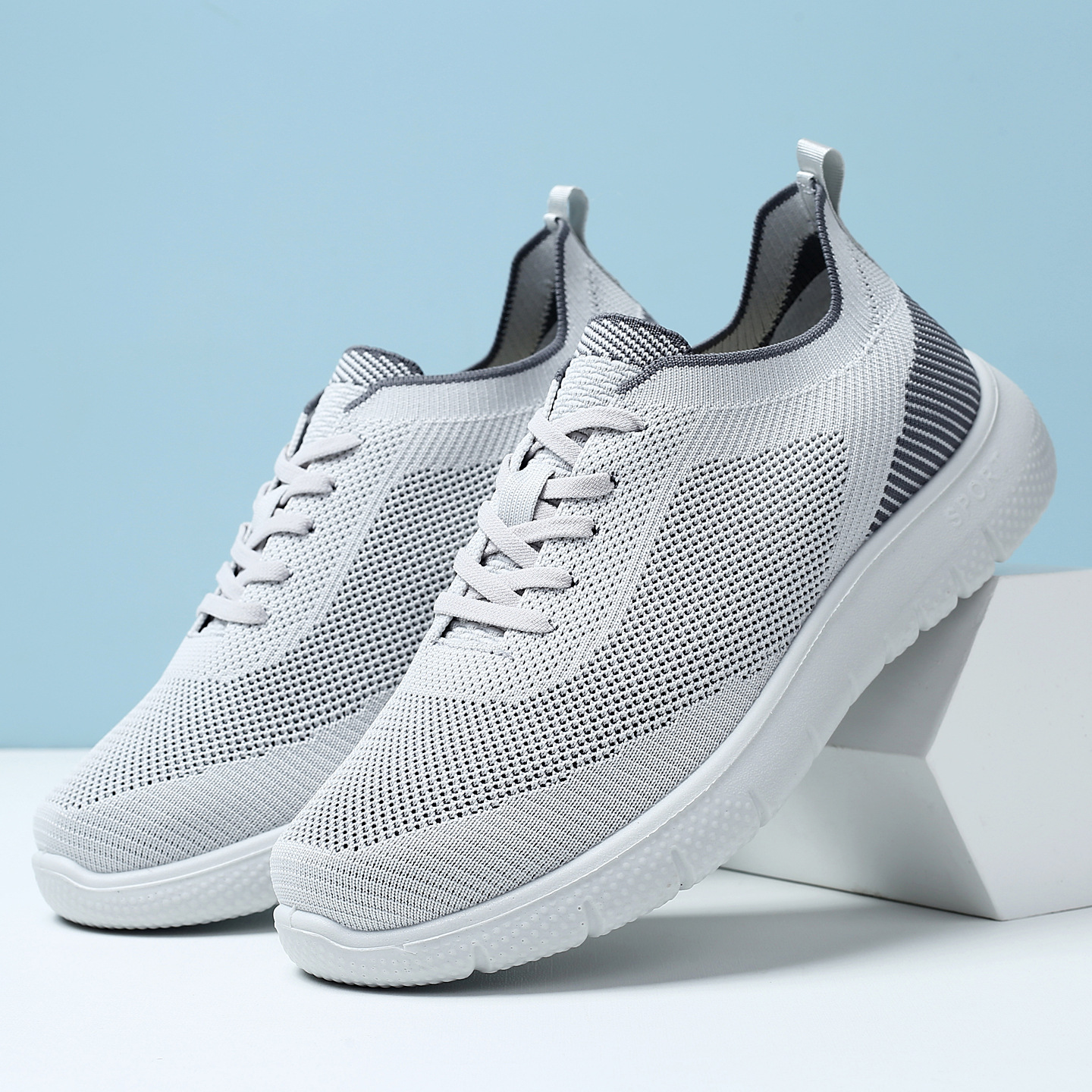 Men's Lightweight Knit Walking Sneakers with Soft Sole