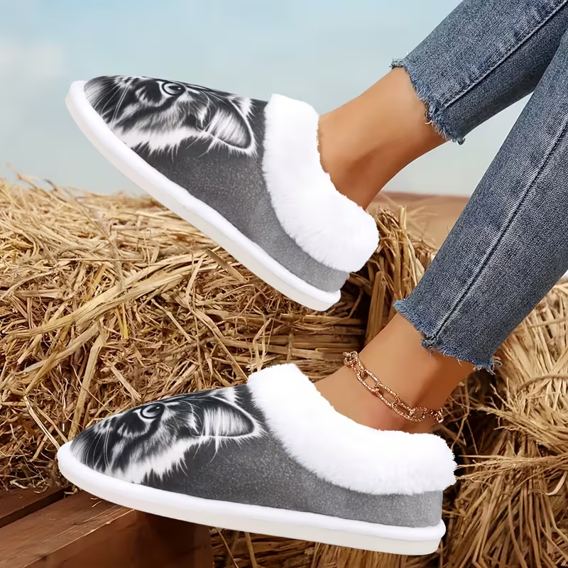 Realistic Tabby Cat Face Print Fuzzy Shoes with Plush Lining for Cozy Indoor Comfort