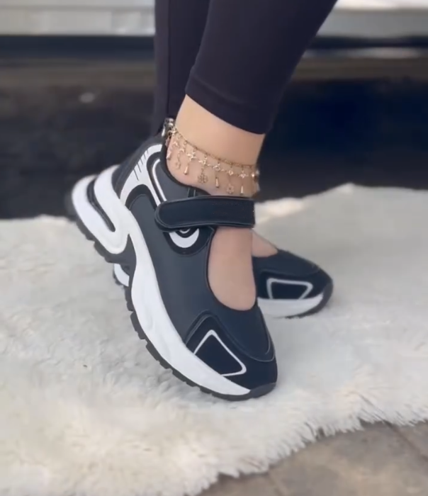 Velcro Strap Mary Jane Platform Sneakers with Chunky Sole and Modern Geometric Detailing