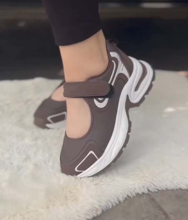 Velcro Strap Mary Jane Platform Sneakers with Chunky Sole and Modern Geometric Detailing