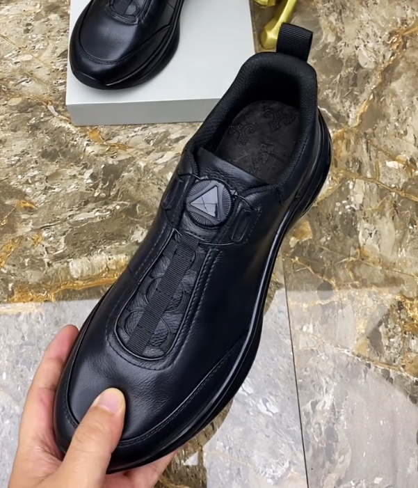Leather Slip On Sneaker with Rotary Dial Closure and Thick Cushioned Sole for Modern Urban Comfort