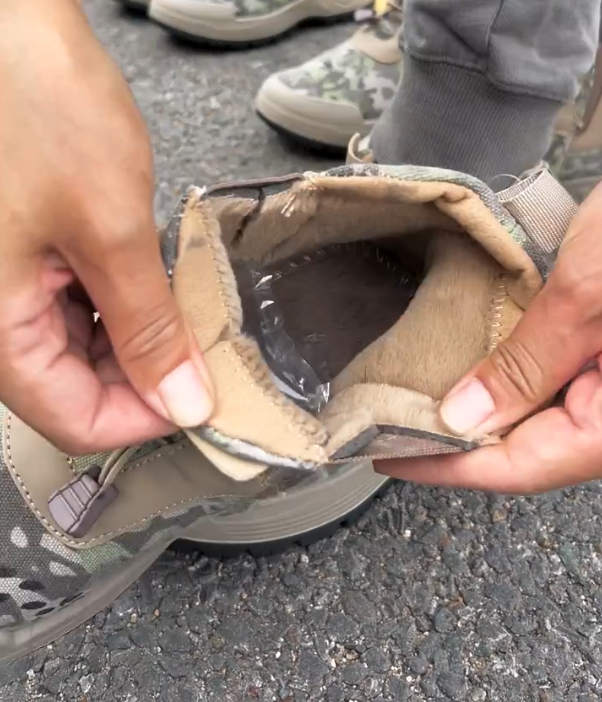 Camouflage Canvas Ankle Boot with Toggle Lace and Elastic Side Panel for Lightweight Outdoor Utility