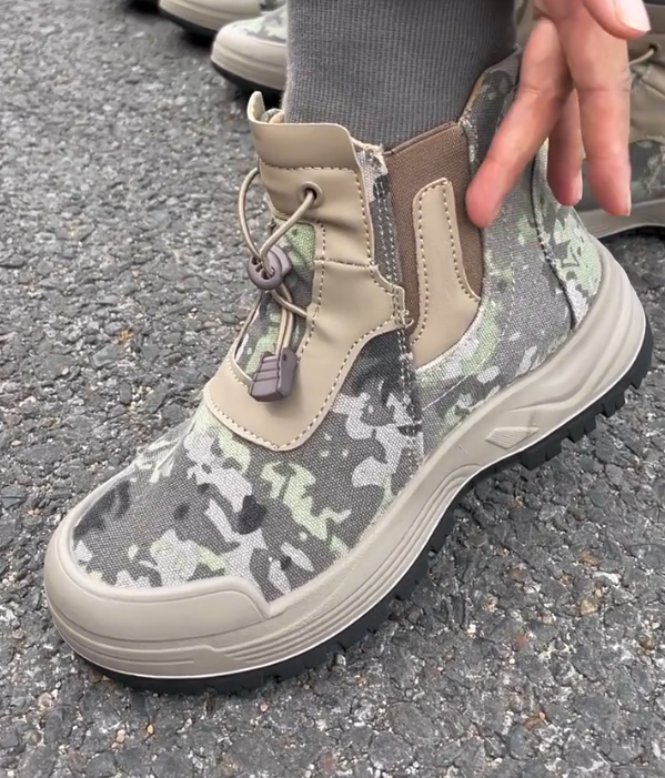 Camouflage Canvas Ankle Boot with Toggle Lace and Elastic Side Panel for Lightweight Outdoor Utility