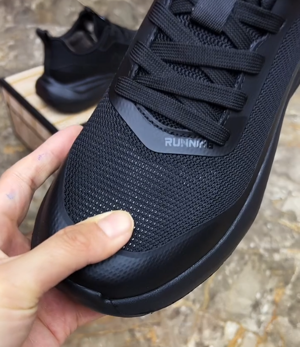Breathable Mesh Running Sneaker with Sculpted Thick Sole and Dynamic Side Lines for Athletic Performance