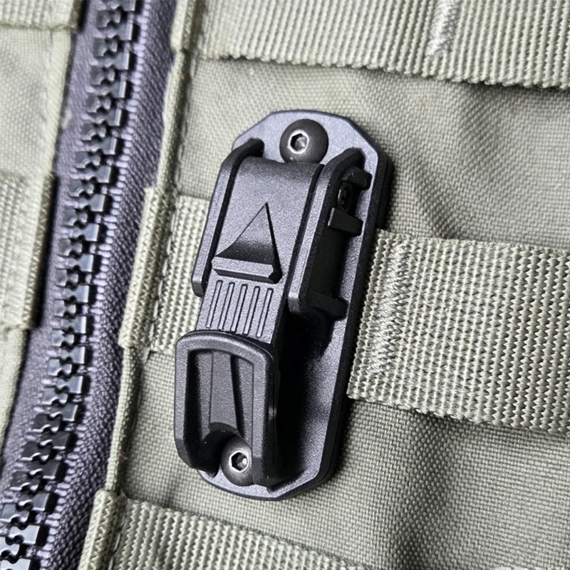 Tactical Keychain Clip with Quick Release – EDC Key Holder for Backpack, Belt, Outdoor Gear, Travel & Everyday Carry