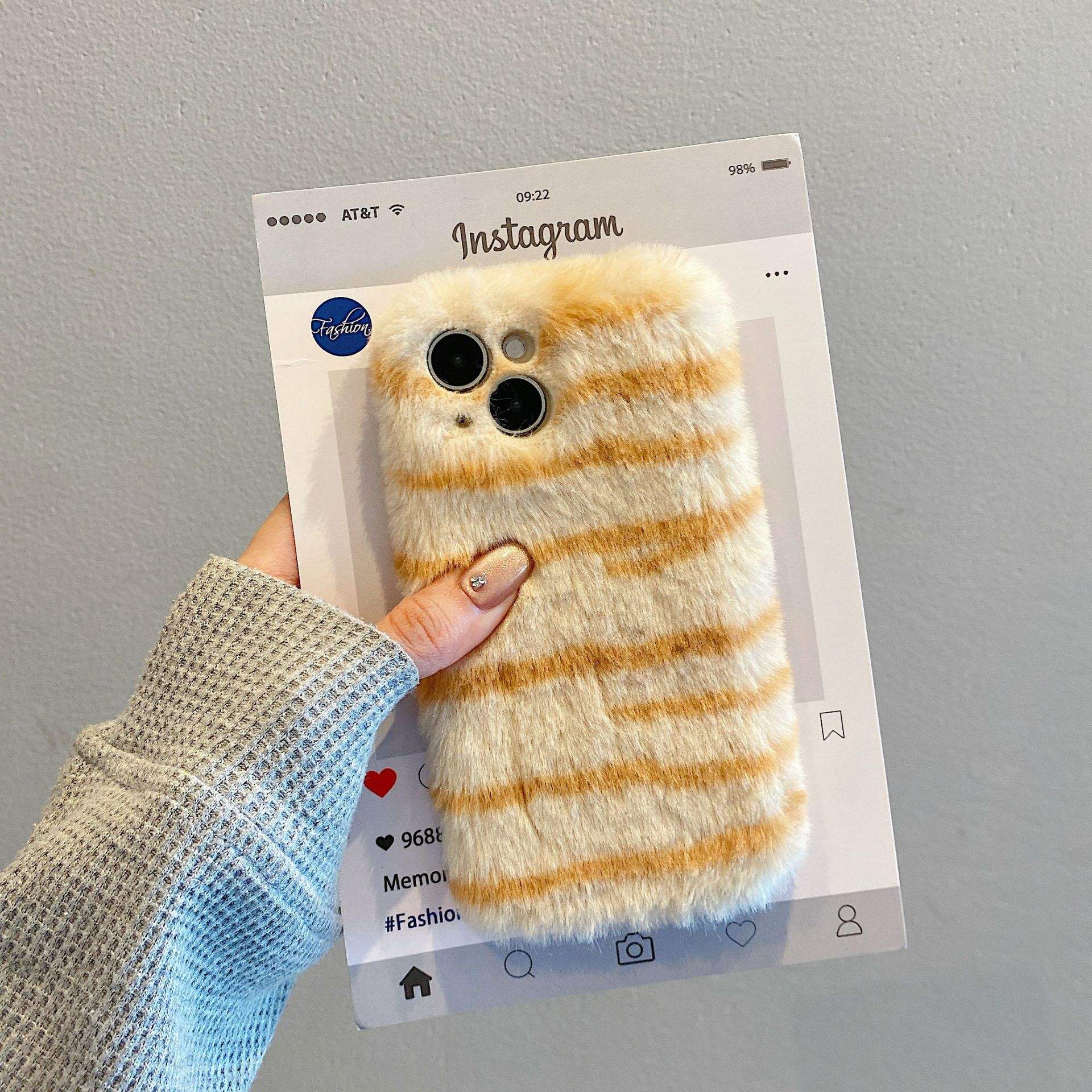 AilesTecca Winter Warm Plush Phone Case