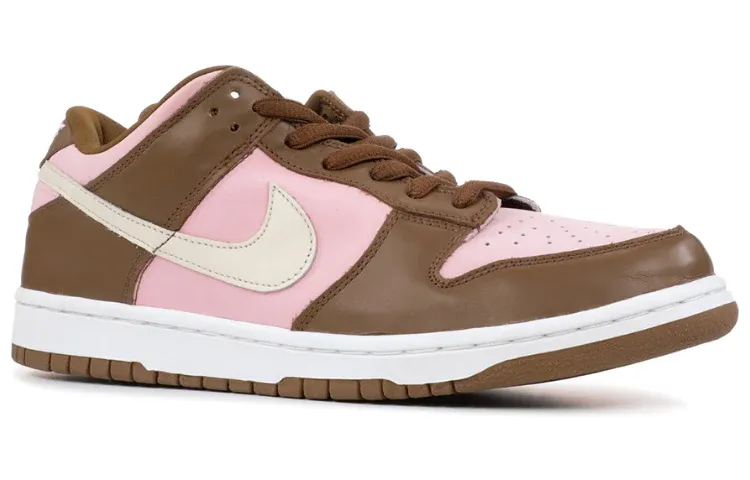 nitthhke Stssy x Dunk Low Pro SB 'Cherry'