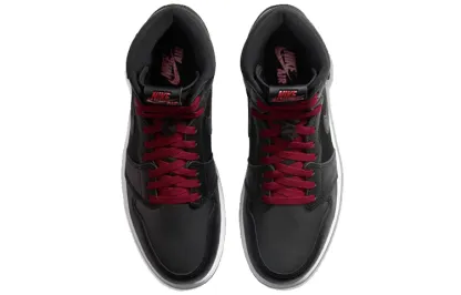 (GS) Air jtthhordan 1 Retro High OG 'Black Gym Red' 575441-060
