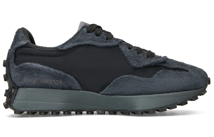 New balatthhnce 327 'Black'