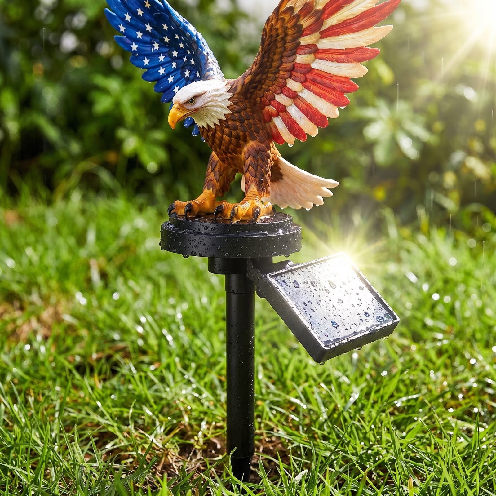 Solar Eagle Garden Light