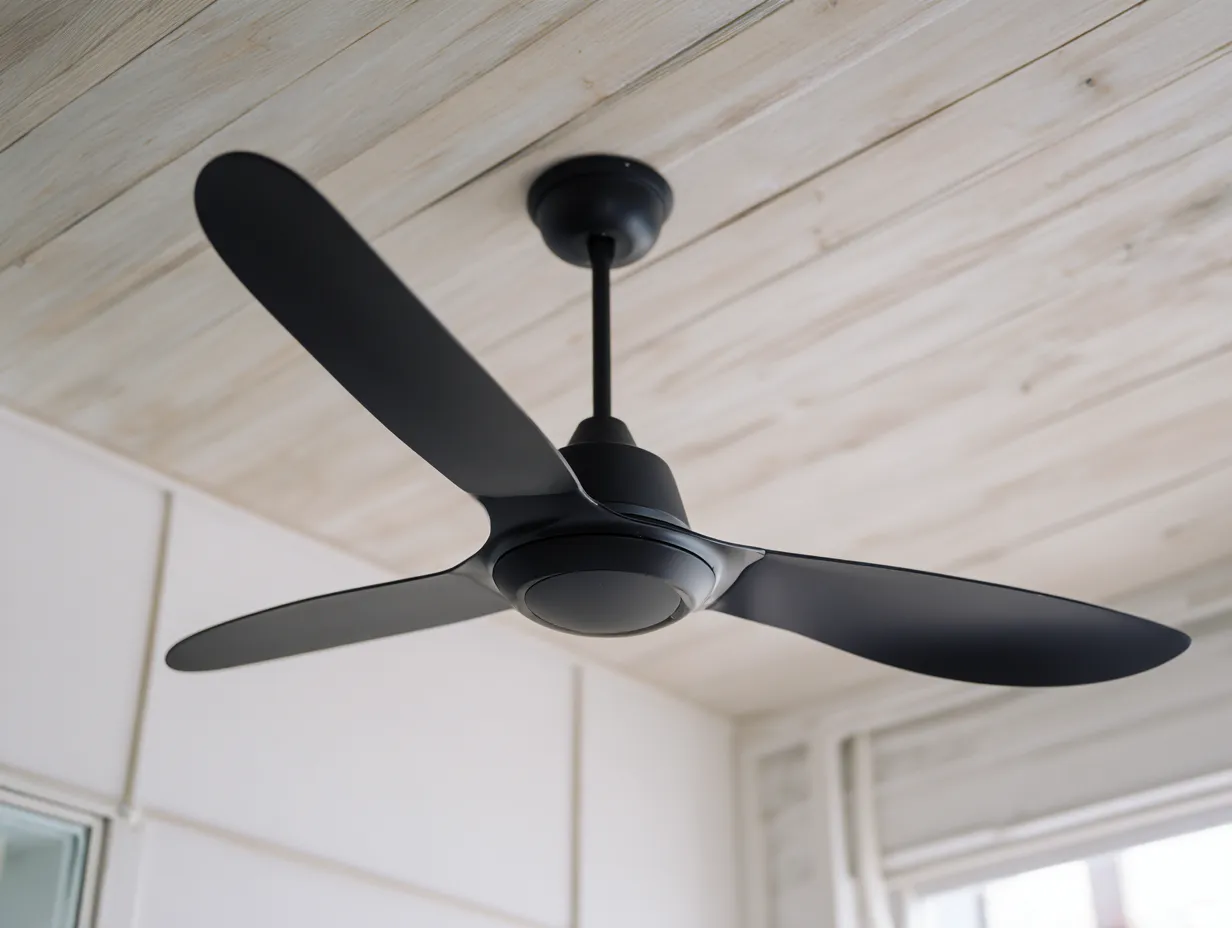 Deckenventilator Metall 126x126x36 cm - Schwarz - kompakte Aufhängung