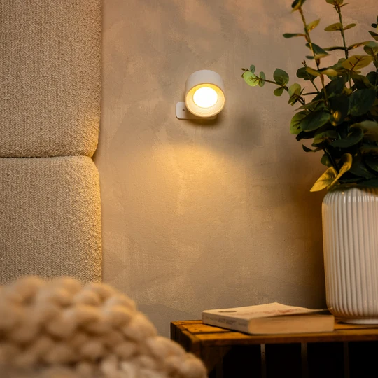 Magnetic Three-Color Wall Lamp