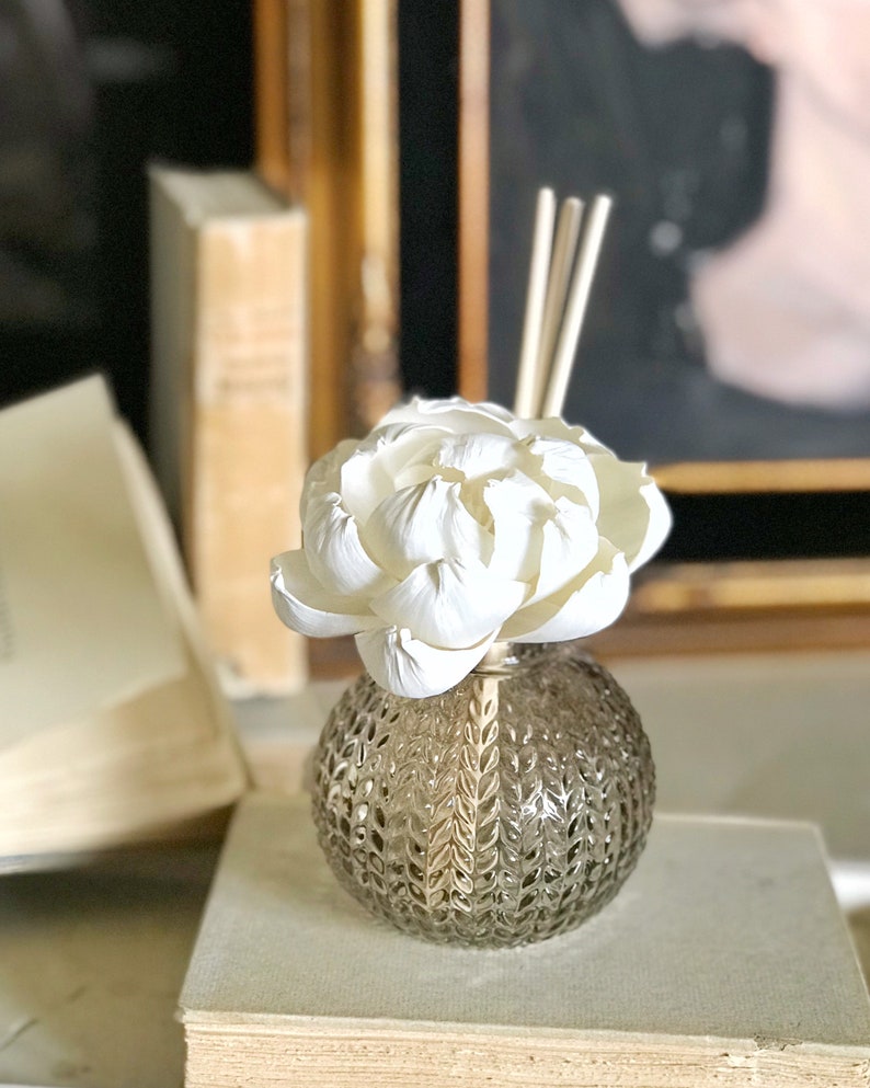 Taupe Glass Reed Diffuser: Peony, Magnolia, Mum - Modern Home Fragrance