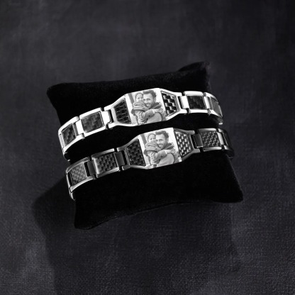 Father's Day🎁 Customizable Titanium Steel Carbon Fiber Photo Bracelet