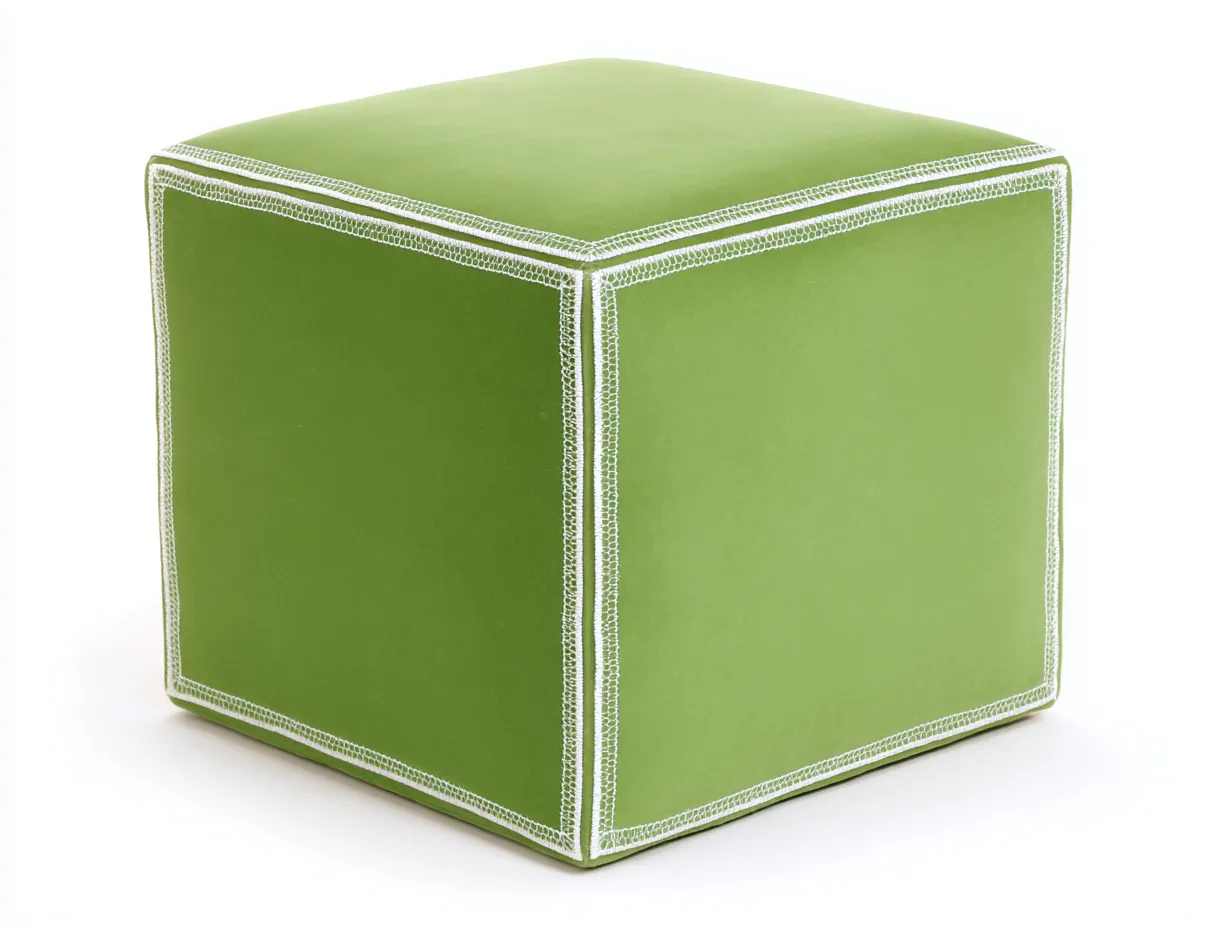 Reposapiés cúbico de tela 45x45x45 cm - verde con ribete blanco - estilo moderno para salón