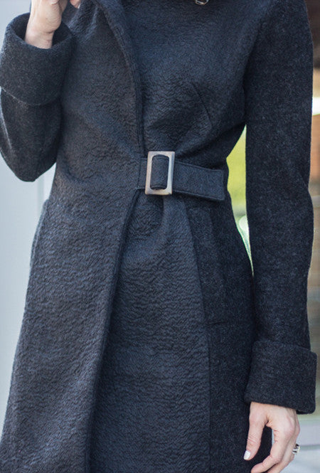 COWL NECK COAT BLACK WAVE