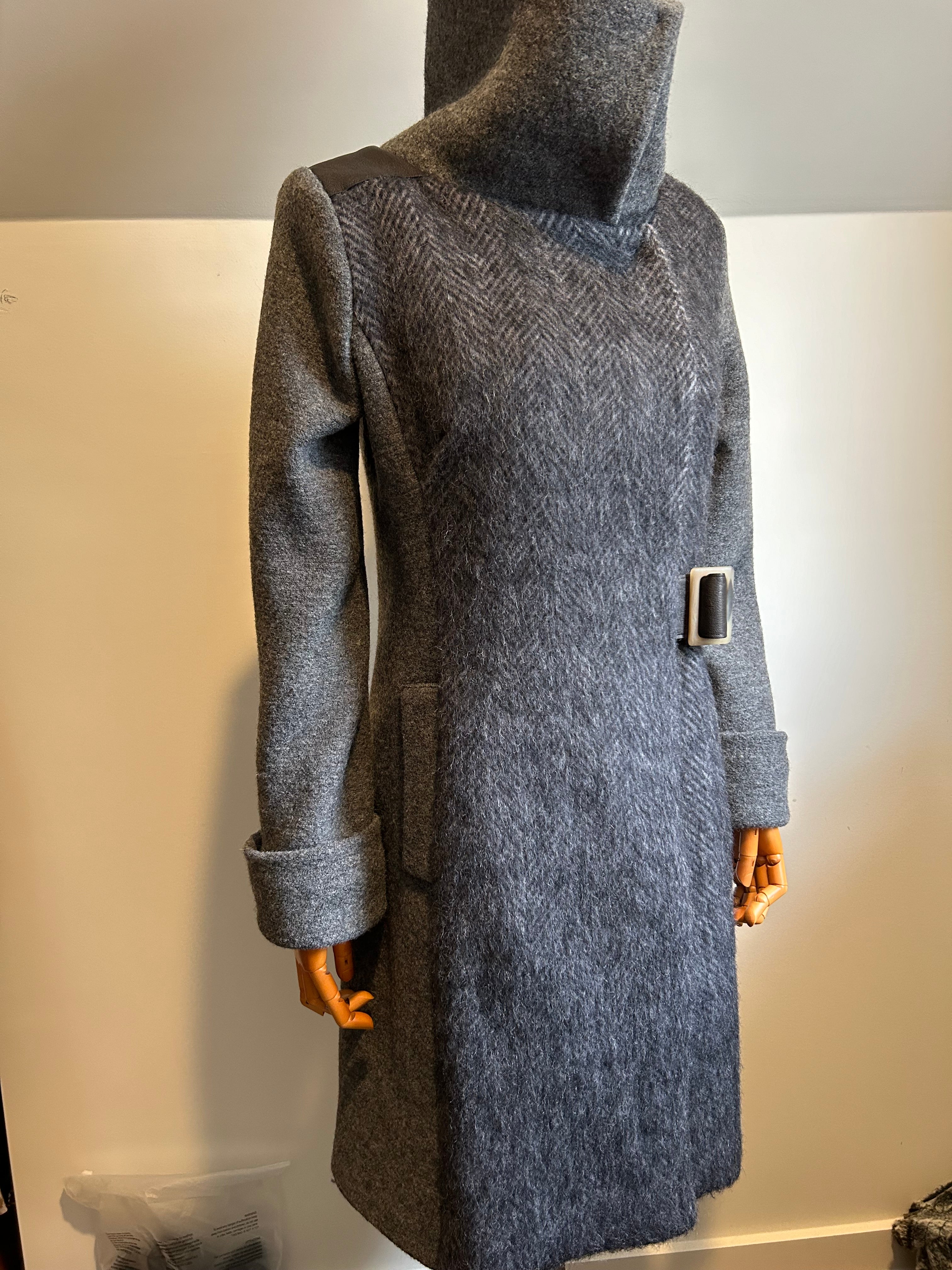 COWL NECK COAT PEPPER ALPACA