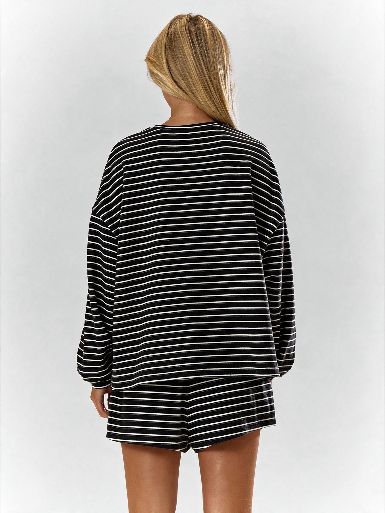 Women's Striped Set, Loose Fit Oversized, Casual Round Neck Long Sleeve Top, Pocket Shorts, 2-Piece Set, Soft Comfortable, Thick Warm Home Wear Everyday Women's Striped Set, Loose Fit Oversized, Casual Round Neck Long Sleeve Top, Pocket Shorts, 2-Piece Set, Soft Comfortable, Thick Warm Home Wear Everyday