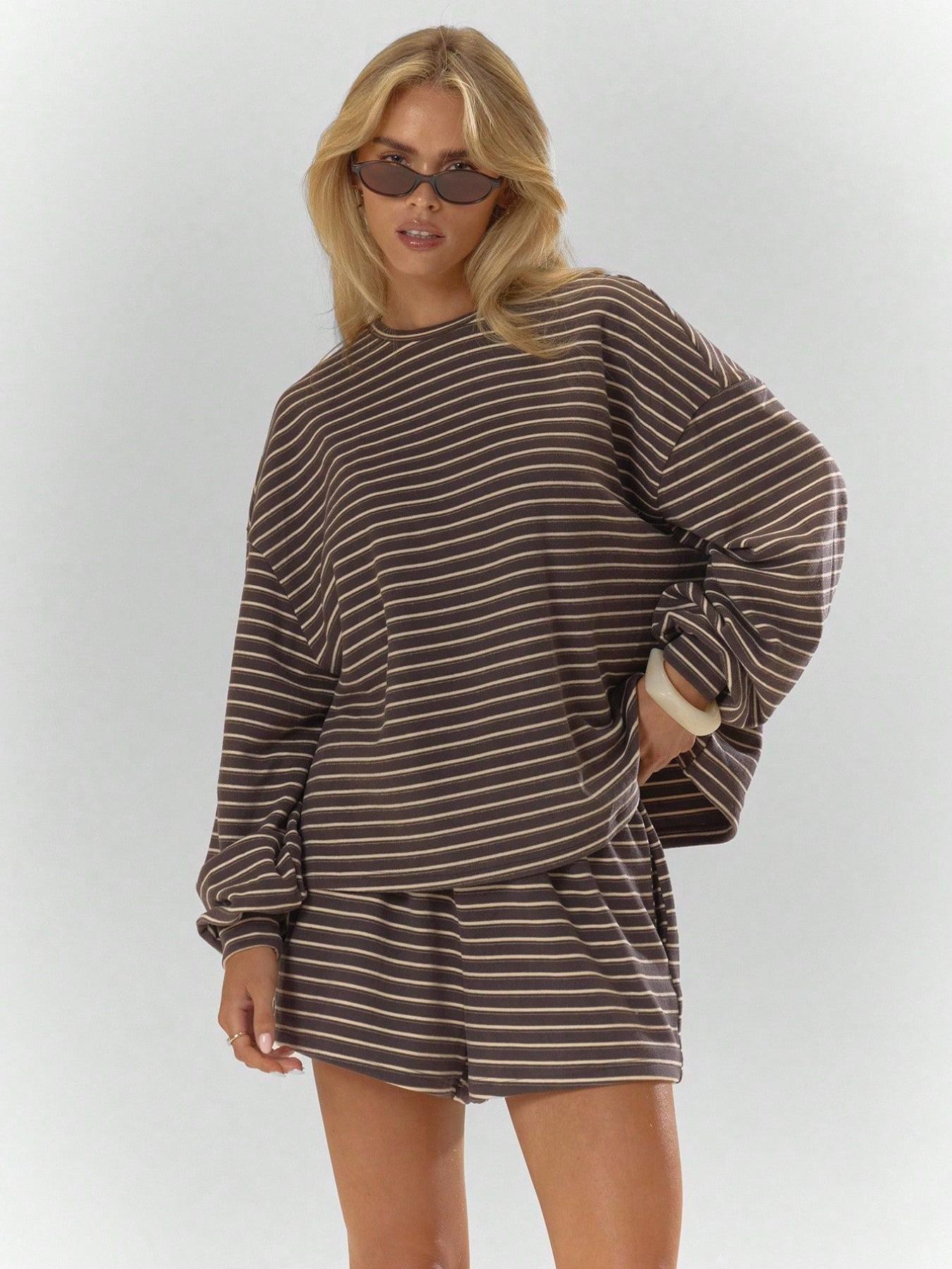 Women's Striped Set, Loose Fit Oversized, Casual Round Neck Long Sleeve Top, Pocket Shorts, 2-Piece Set, Soft Comfortable, Thick Warm Home Wear Everyday Women's Striped Set, Loose Fit Oversized, Casual Round Neck Long Sleeve Top, Pocket Shorts, 2-Piece Set, Soft Comfortable, Thick Warm Home Wear Everyday