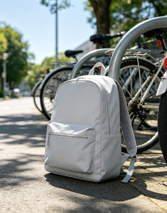 Mochila pequeña ligera para niños de primaria