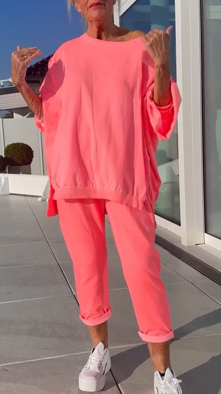 Women's Round Neck Slit Fluorescent Color Casual Suit