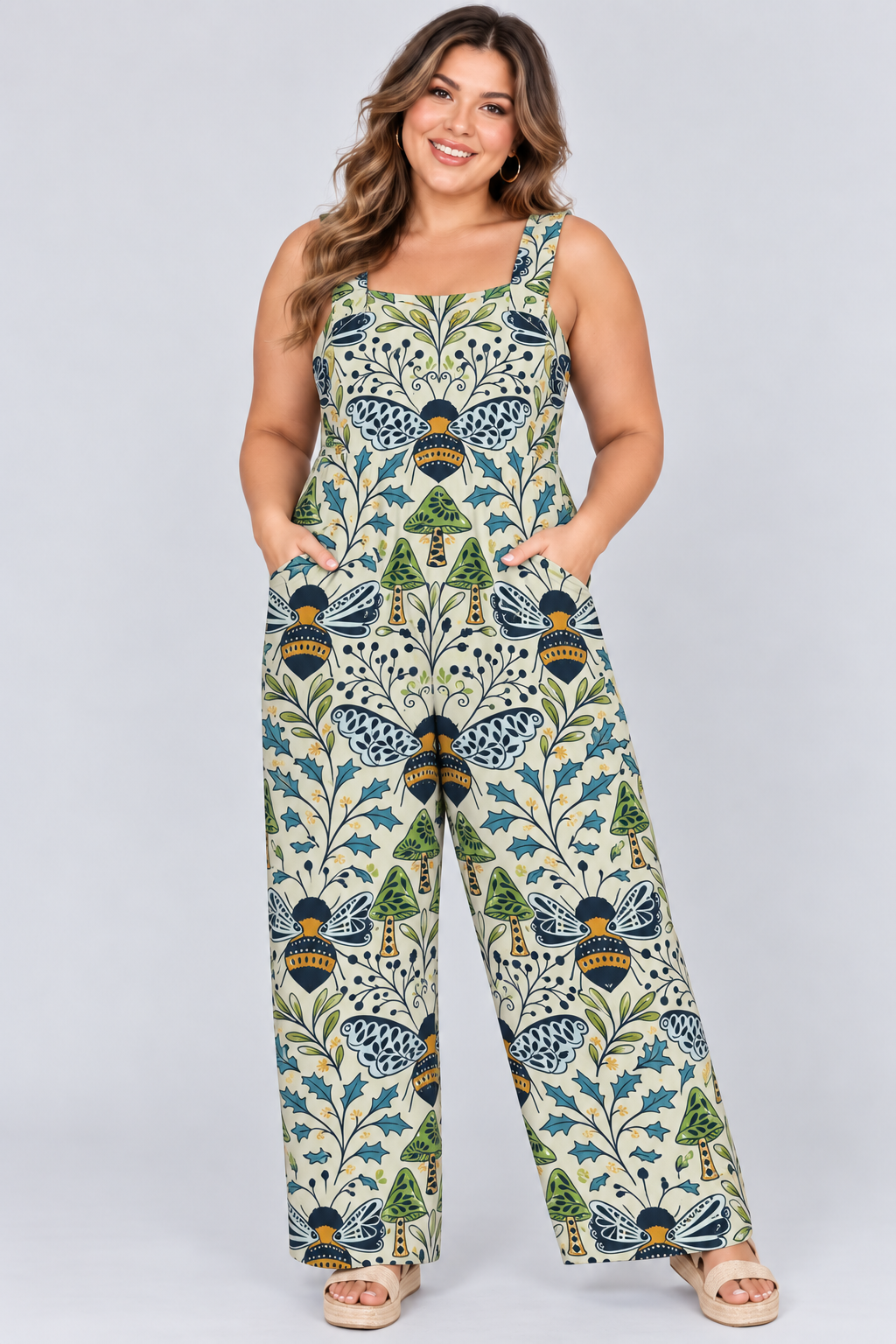 Loose-Fitting Jumpsuit with Suspenders