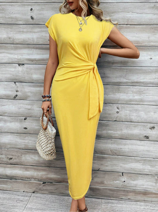 Women's high-end dress with an elegant temperament, featuring a waist tie, striped round neck, short sleeves, and a long design