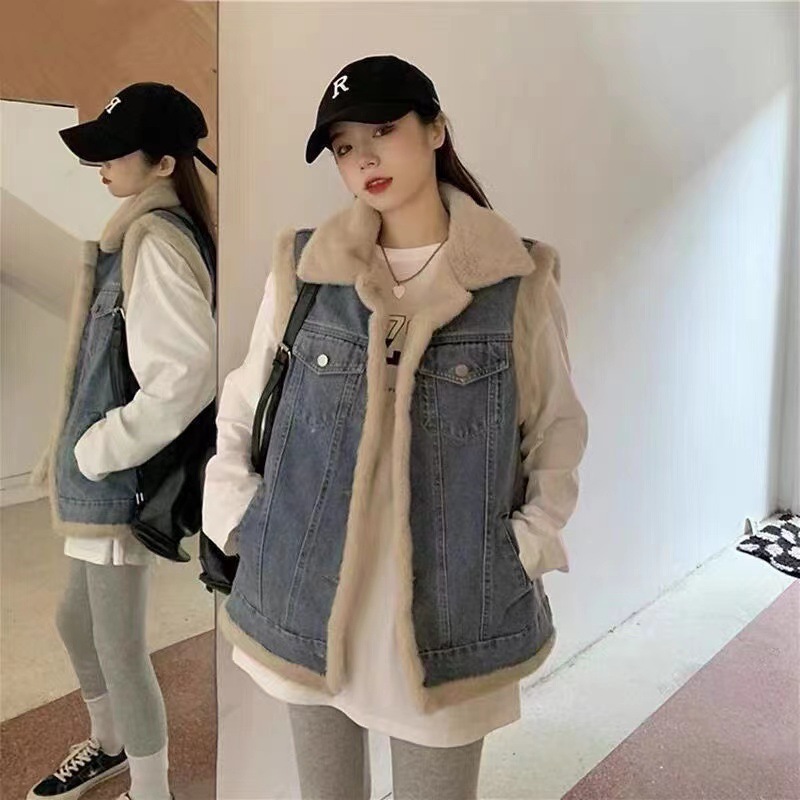 Spot short coat cotton coat 2026 winter fleece new cotton loose Korean denim fur collar thick jacket women