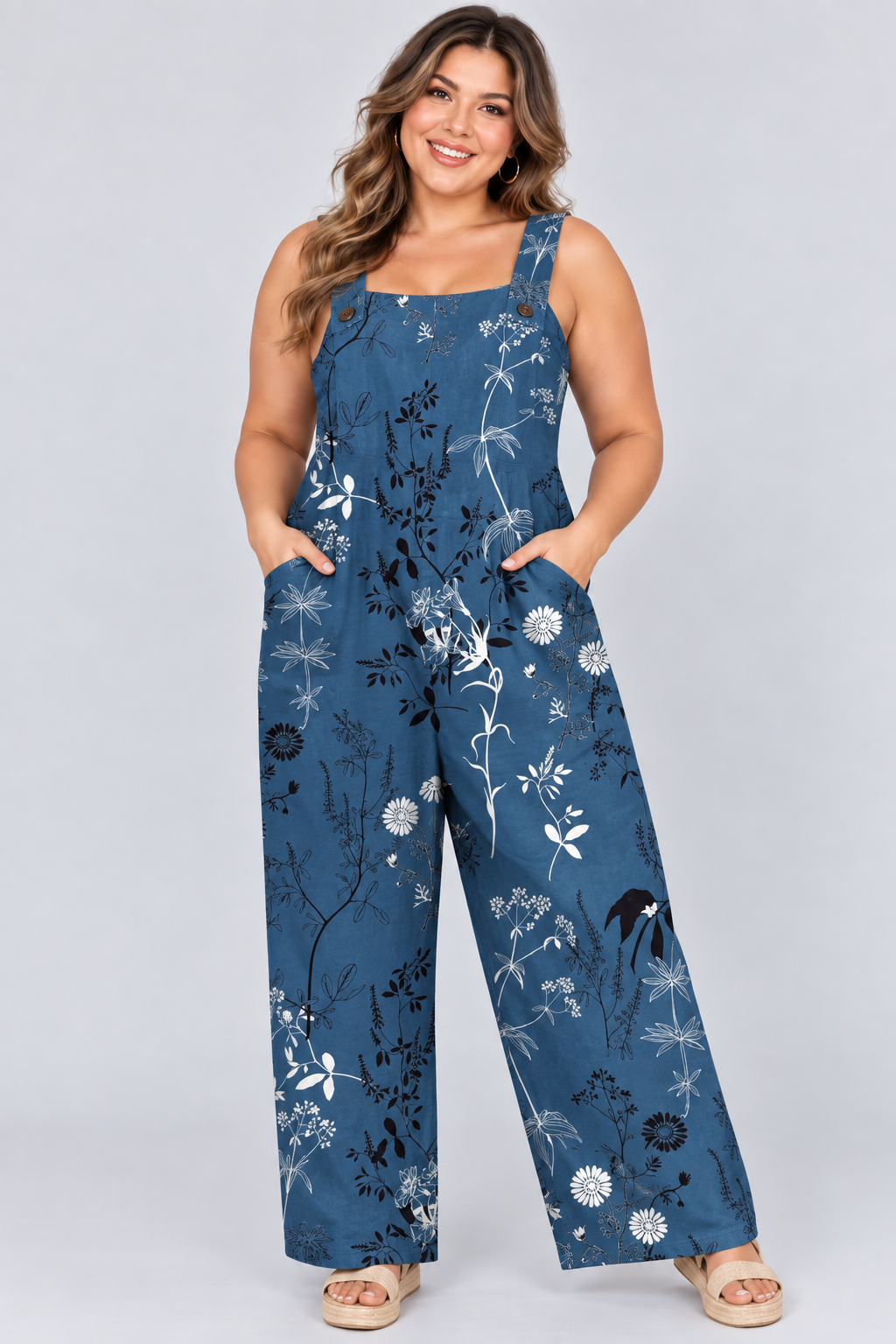 Loose-Fitting Jumpsuit with Suspenders