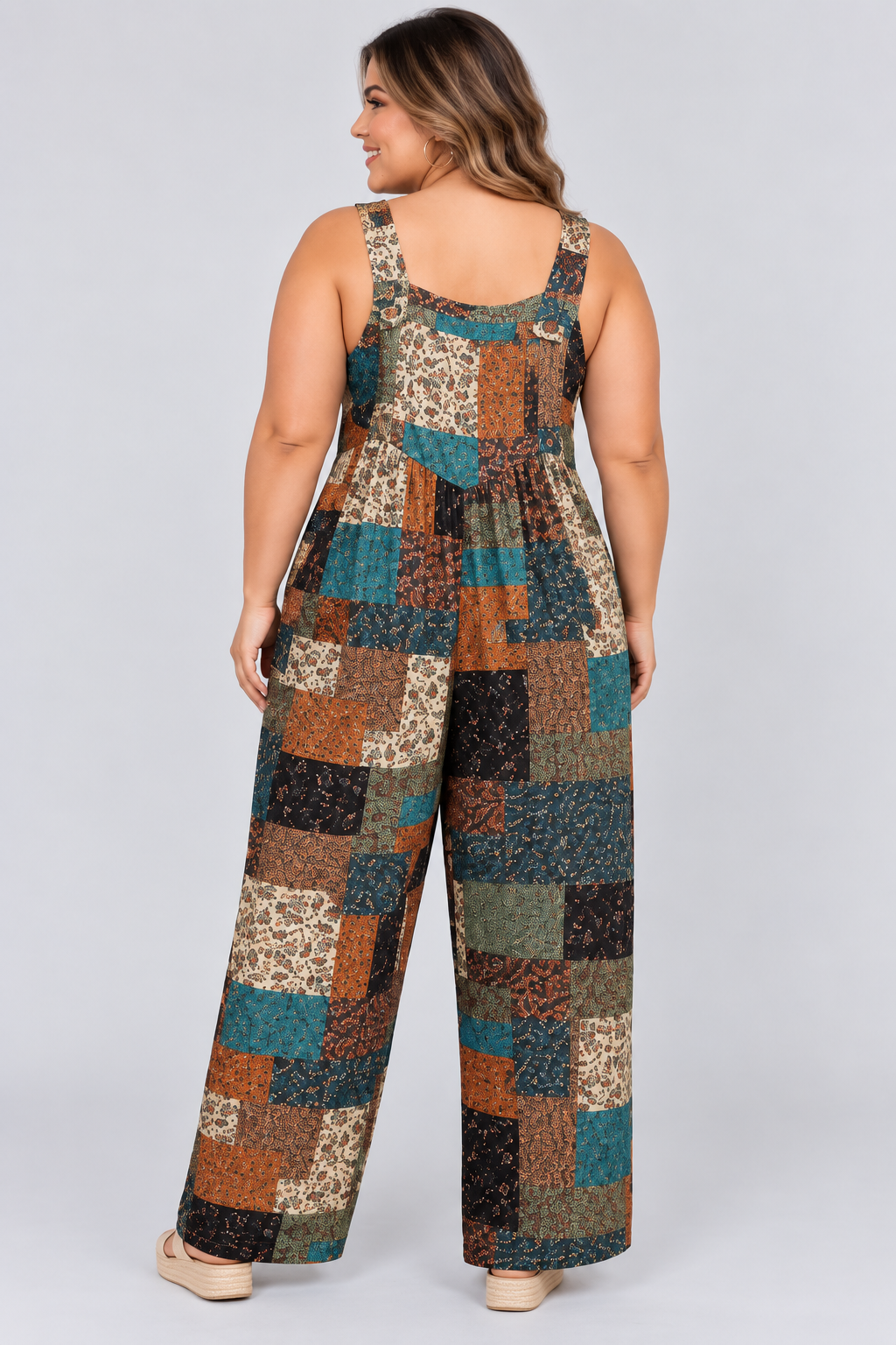 Loose-Fitting Jumpsuit with Suspenders