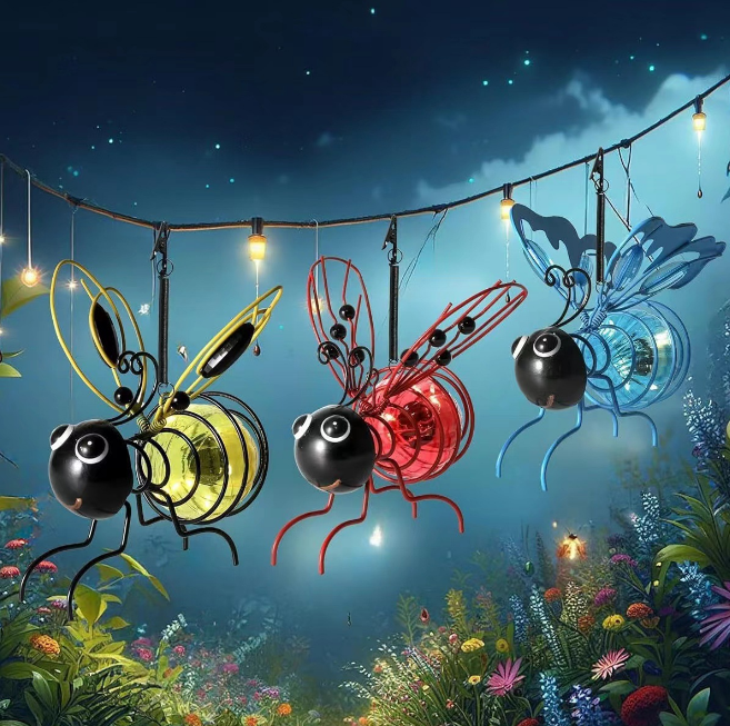 🐝Outdoor Hanging Solar Bee Light - Perfect Gift For Plant Lovers Moms Or Literally Anyone Who Smiles❤️
