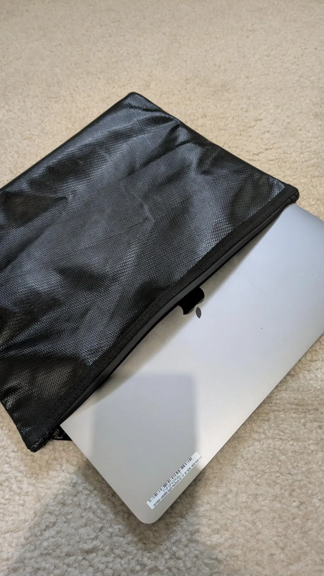 Proper size for documents and portal for travel