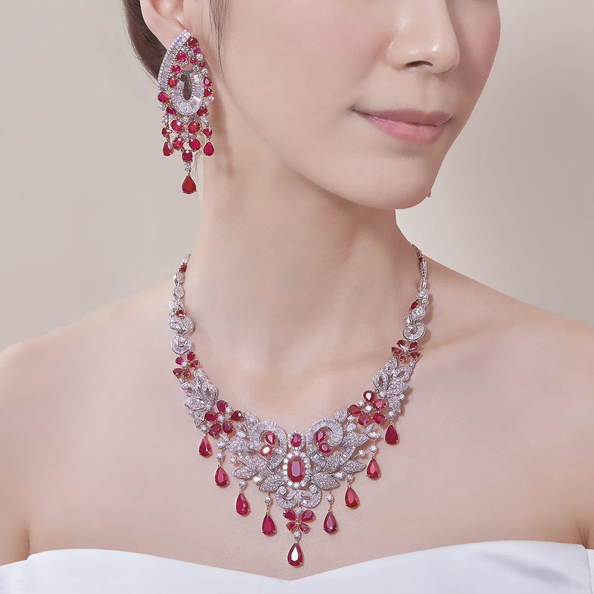 E-029 18K White & Rose Gold Ruby & Diamond Necklace