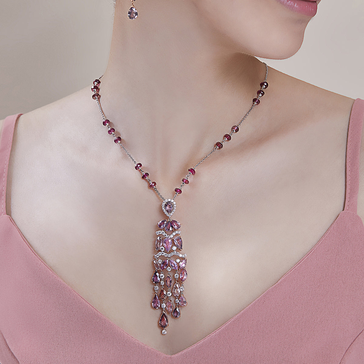 E-038 18K White & Rose Gold Fancy Color Sapphire Pendant