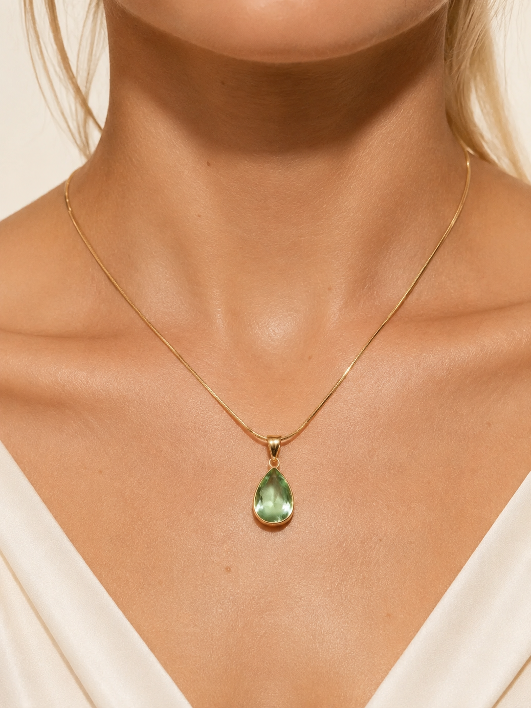 18K Gold Necklaces & Chains